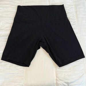 lululemon Align High-Rise Short 8"